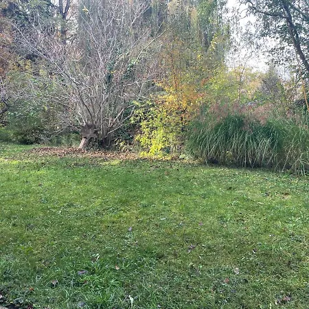 Ruhiges Im Gruenen דירה